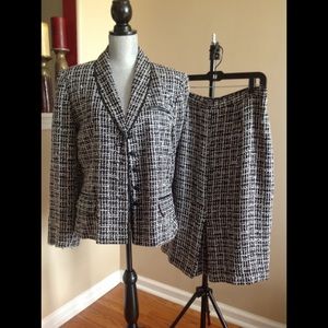 Sag Harbor Skirt Suit